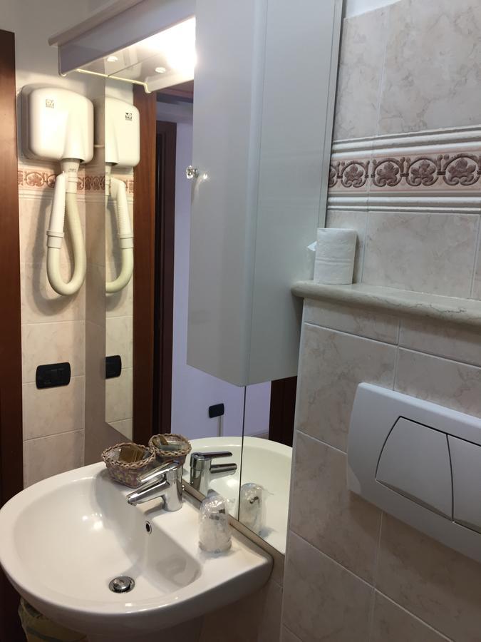 Borgo Piccolo Hotel Cavaion Veronese Eksteriør billede